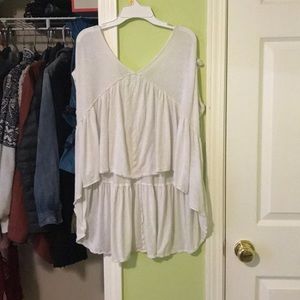 Free people high-low flowy top
